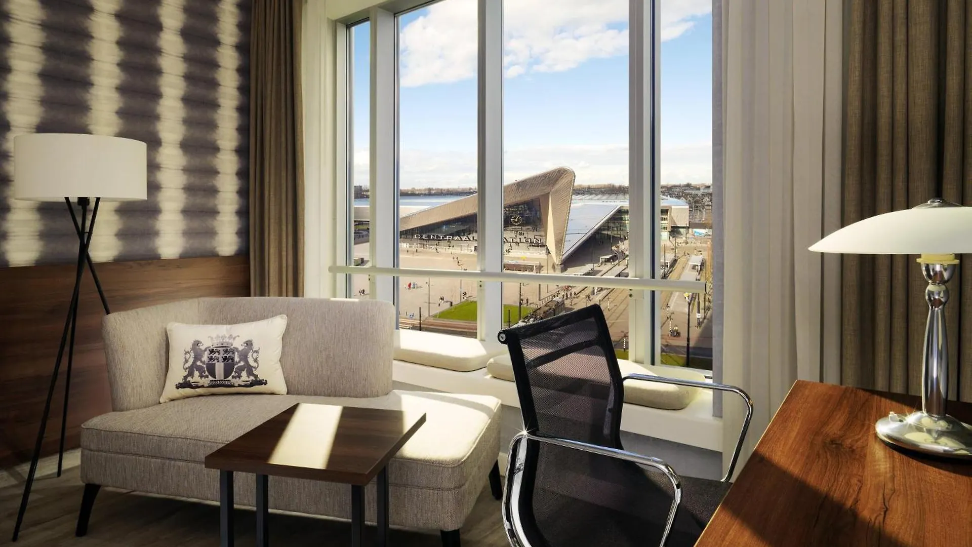 Rotterdam Marriott Hotel 5*,