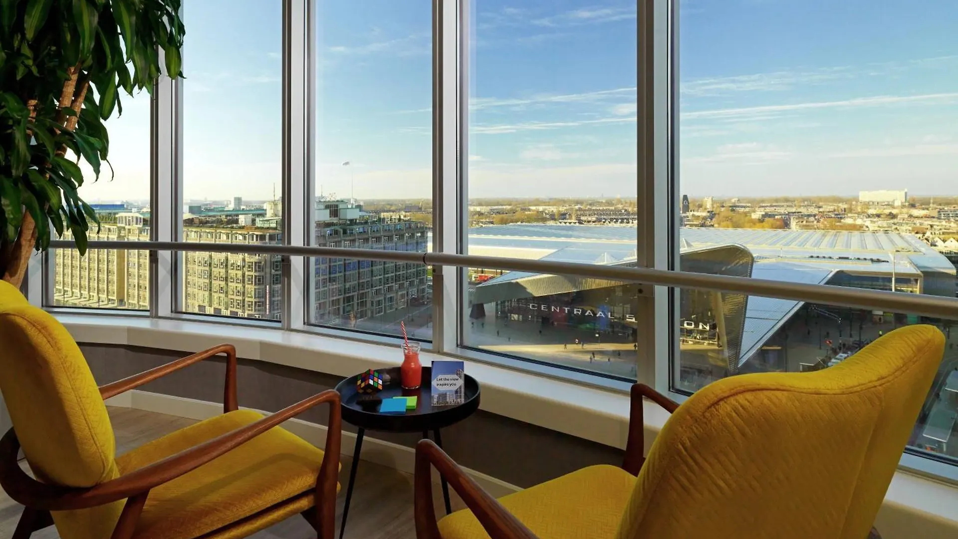 Rotterdam Marriott Hotel 5*,
